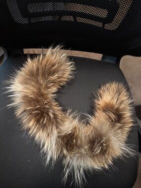 Real Fur hood trim in Brown - Women Accessories